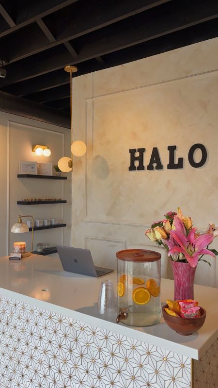 Halo Facial and Massage